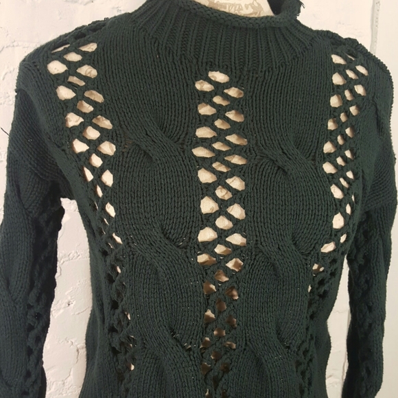 Express Small Crochet Forest Green Crop Sweater - Picture 3 of 8
